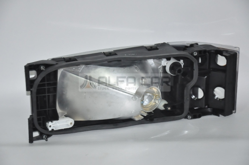 AC1446588 Фара головная правая; Scania (4/P/G/R/T) SCANIA T Truck (2003-2020) SCANIA T Truck (2003-2020); с указателем поворота, лампа H4 Alfa Car1